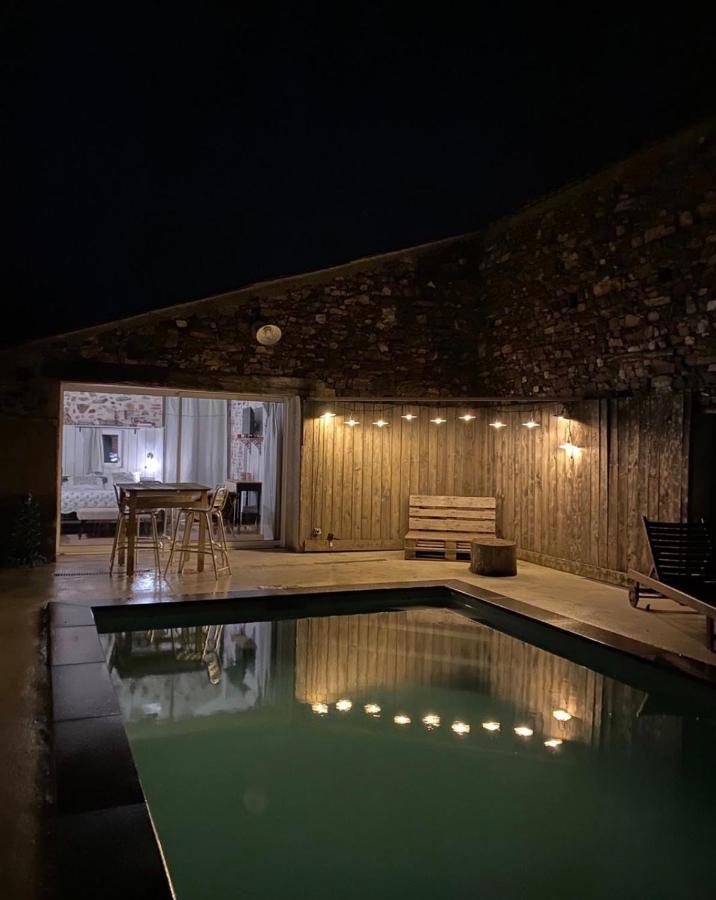 Gites De L'Etang Des Noues Cholet Exterior photo
